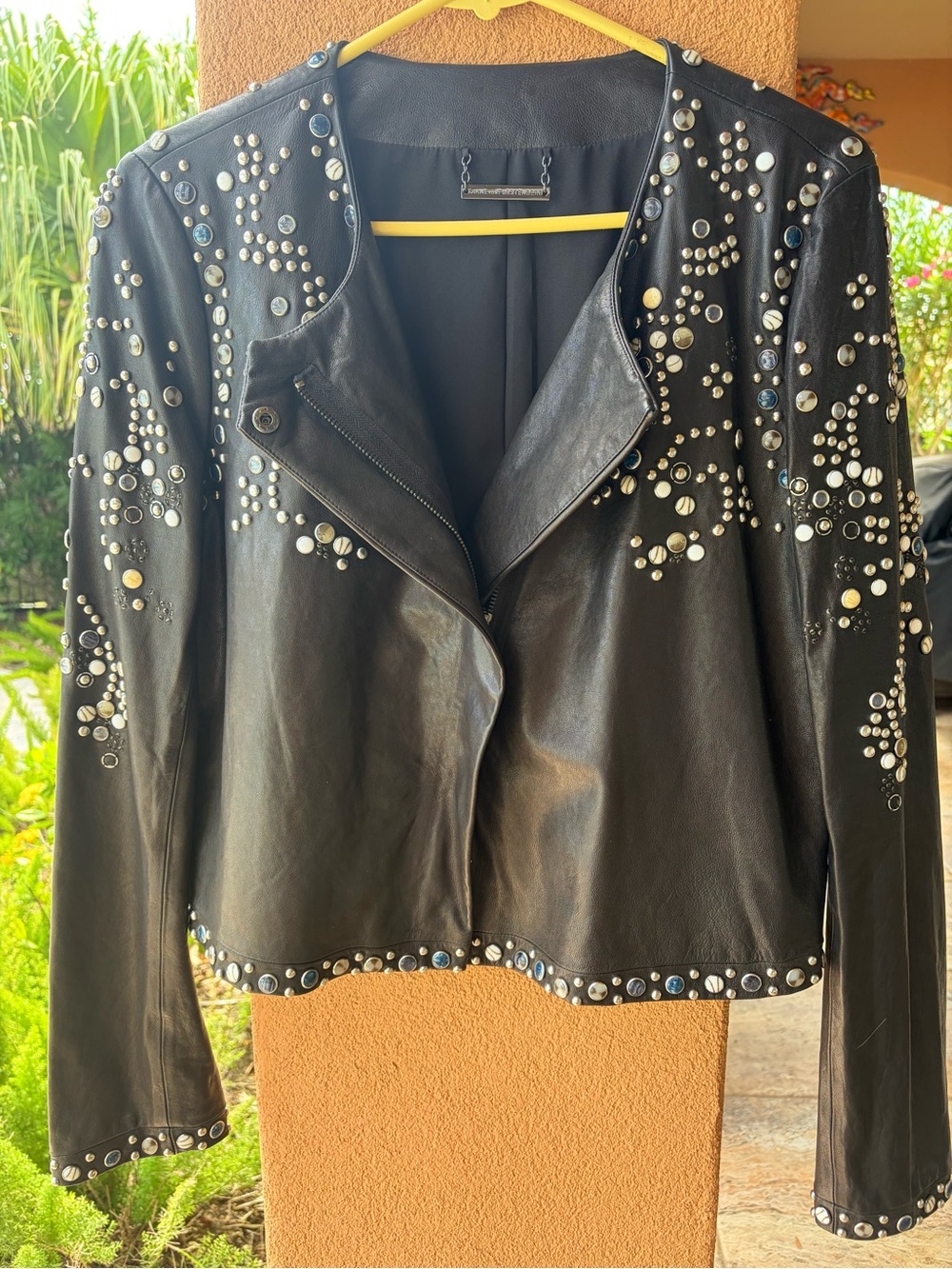 Waaay COOL VTG Diane Von Furstenberg Black Leather Studded Moto Jacket SZ 12 - Picture 7 of 7